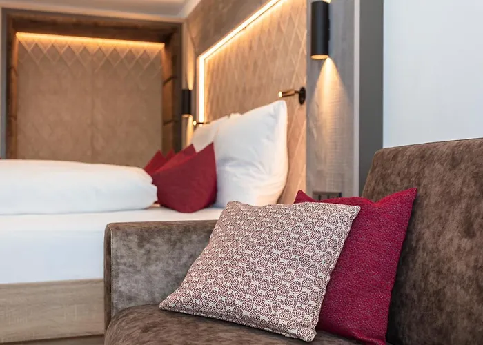 Klawunn & מלון 3*